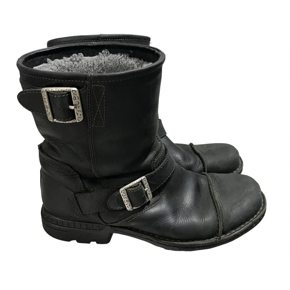 UGG Australia Rockville II Boots Black Rugged Leather Men’s Size 11 S/N 3040